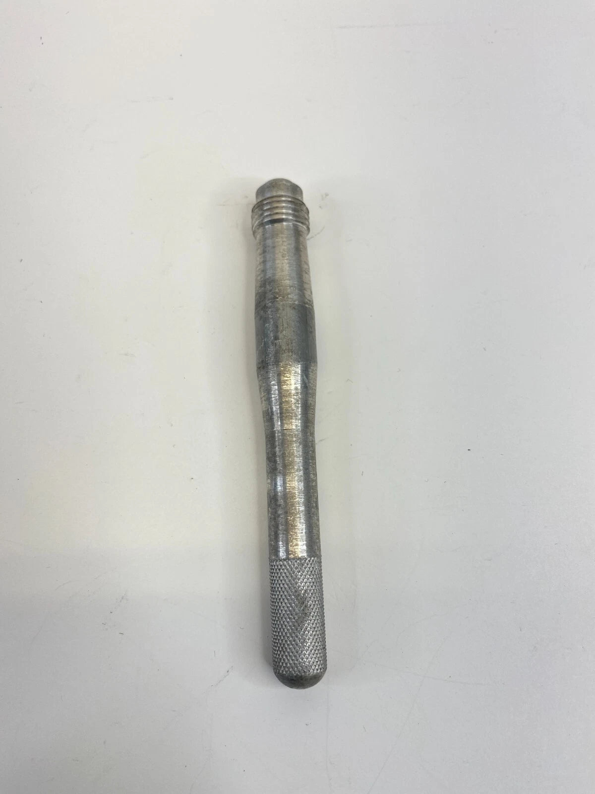 2006-2011 MERCEDES-BENZ CLS500 EMERGENCY SPARE TIRE SCREW BOLT RETAINER OEM