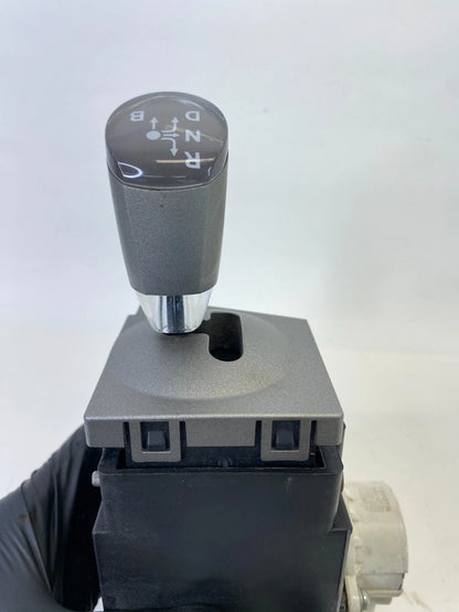 2004-2009 TOYOTA PRIUS AUTOMATIC TRANSMISSION GEAR SHIFTER ASSEMBLY 89451-47030