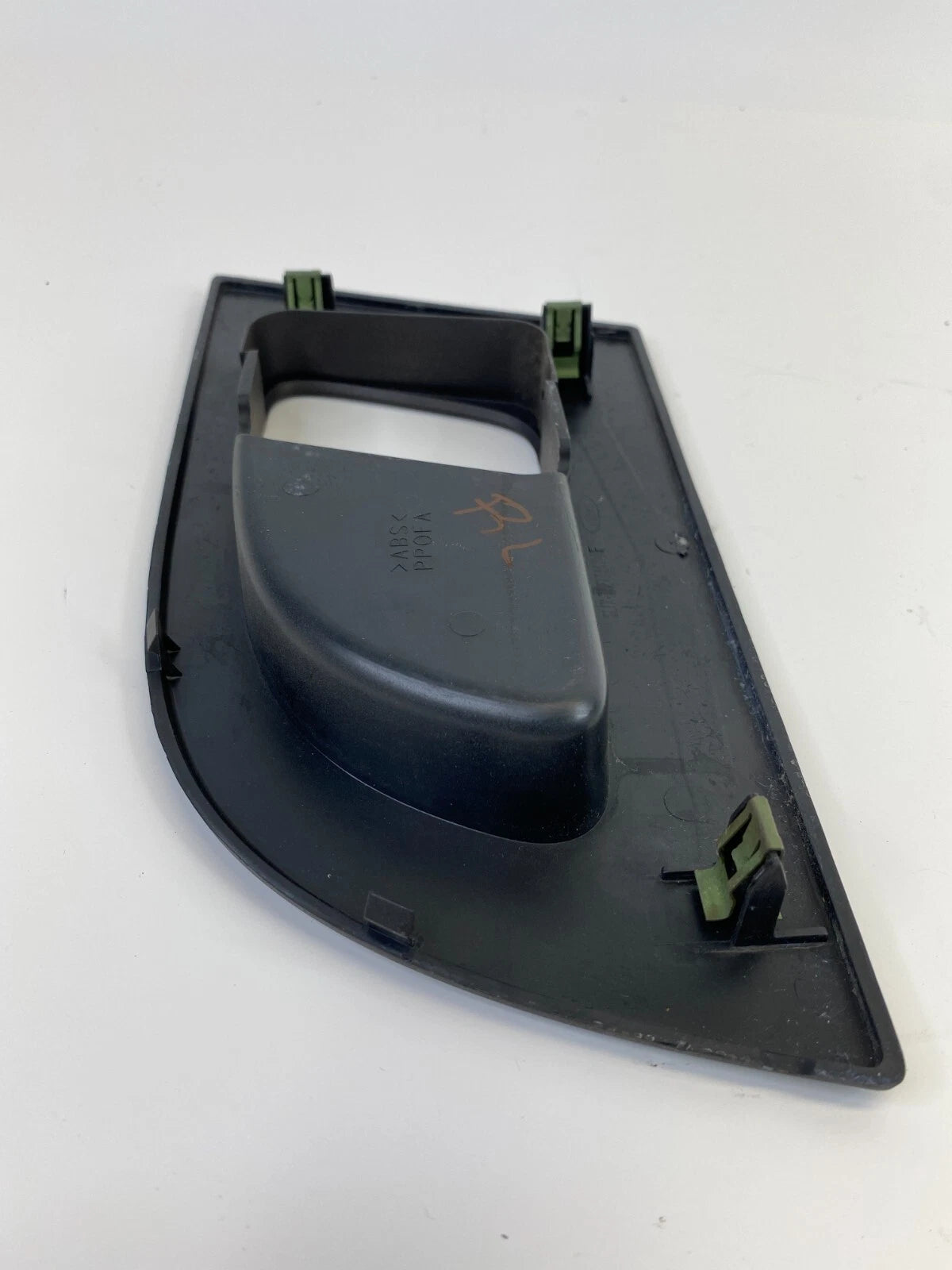 2003-2006 FORD EXPEDITION REAR LEFT INNER DOOR HANDLE COVER BEZEL 2L1X-78275A19