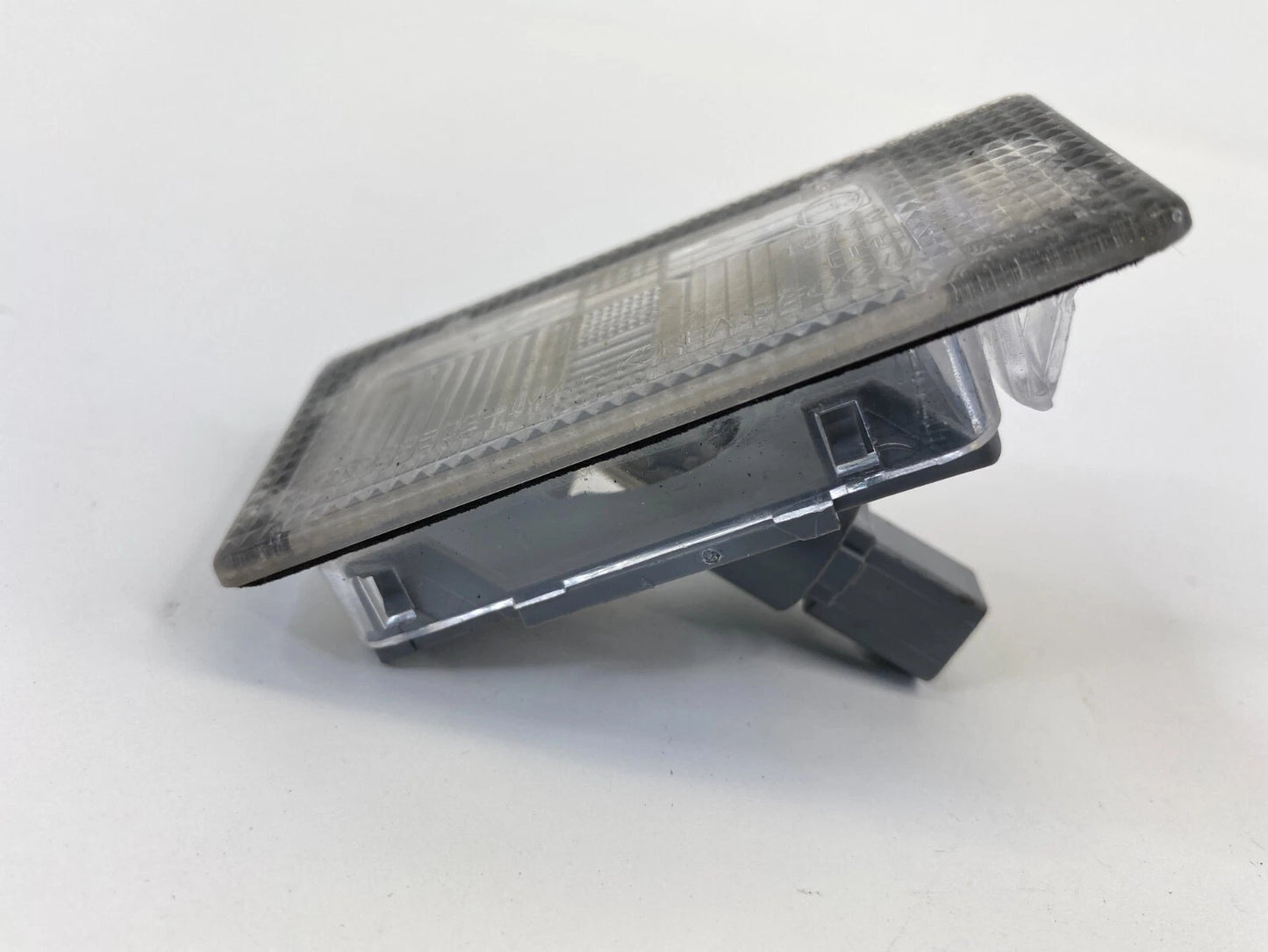 2011-2016 HYUNDAI ELANTRA REAR TRUNK LID RIGHT LICENSE PLATE LIGHT 92502-1M4 OEM