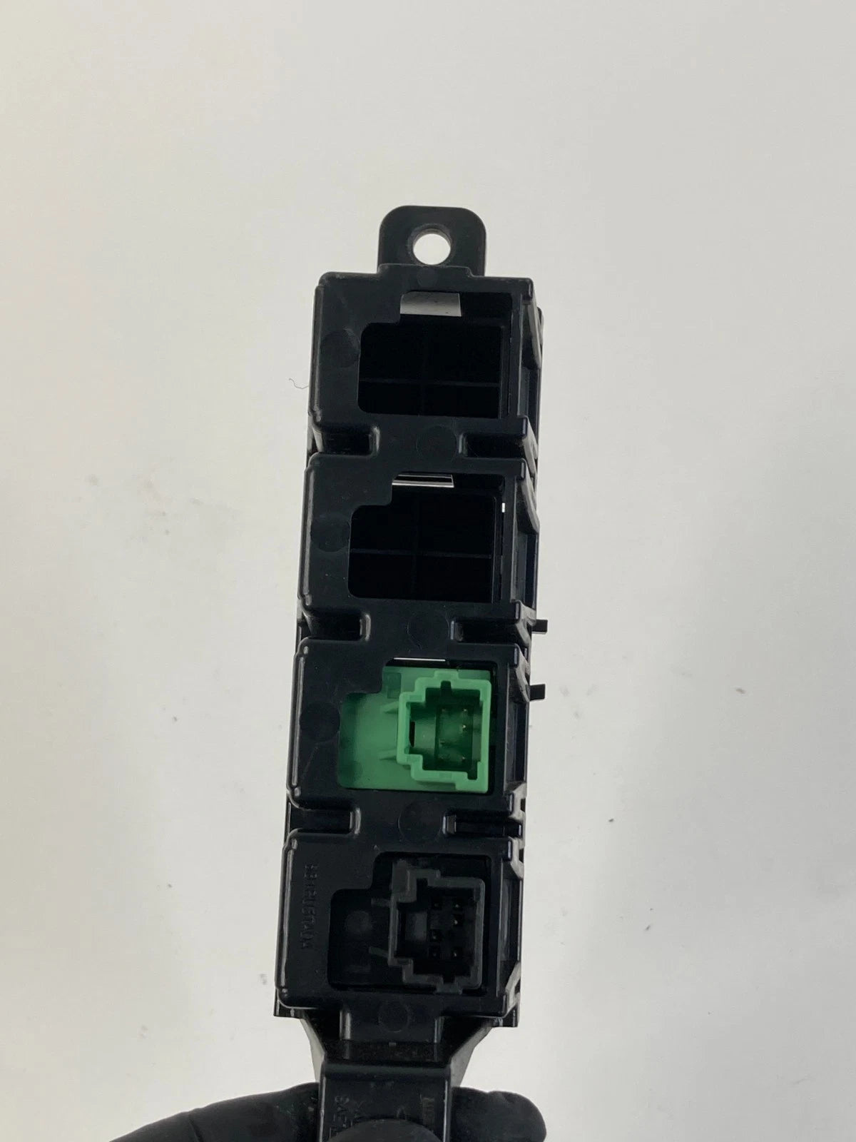 13-20 ALTIMA MAXIMA SENTRA FR LH DASH TRUNK TRACTION OFF CONTROL SWITCH W/BLANKS