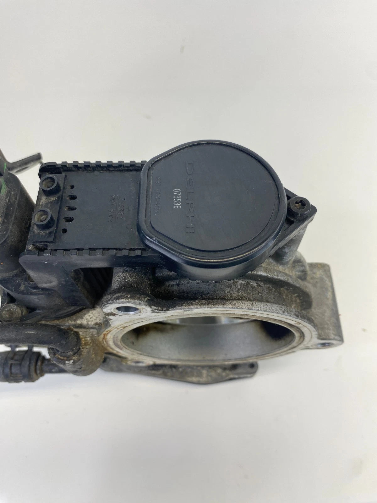 2006-2010 HYUNDAI SONATA 3.3L V6 THROTTLE BODY VALVE ASSEMBLY OEM 35100-3C200