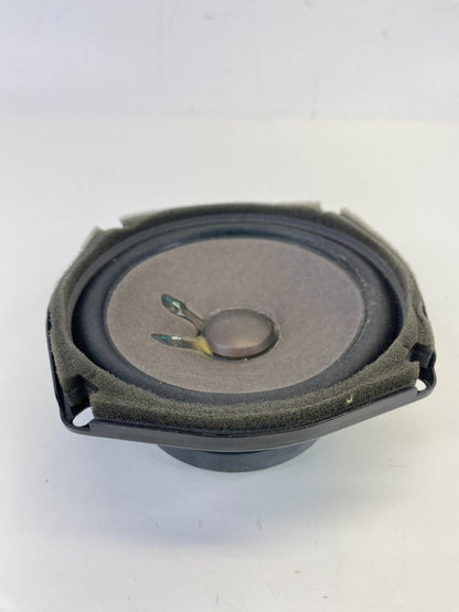 07-09 Cadillac SRX 05-11 STS Rear Right Side Door Speaker Audio 25725733 OEM