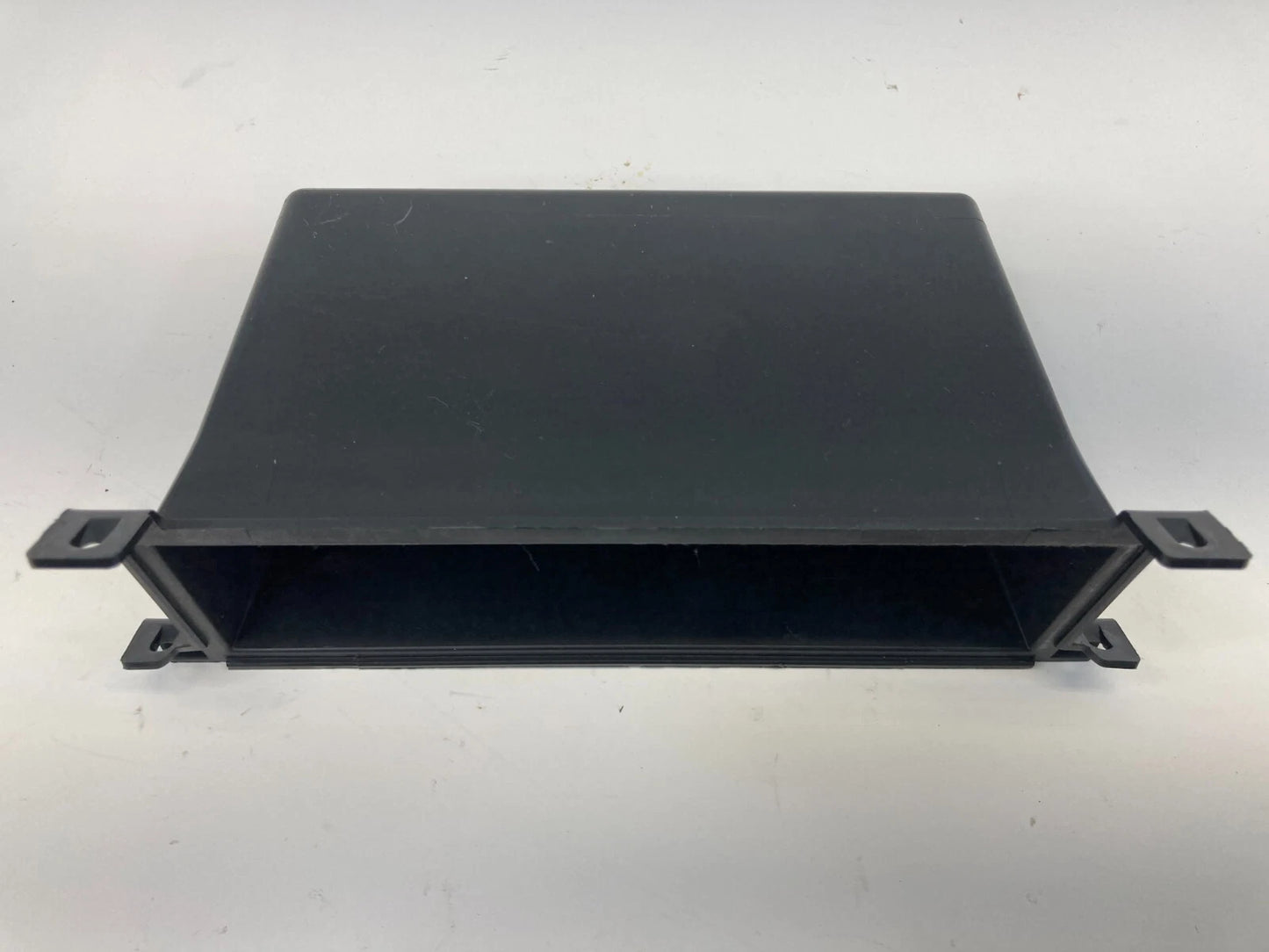 2000-2004 MITSUBISHI MONTERO SPORT DASH CENTER CONSOLE STORAGE COMPARTMENT OEM
