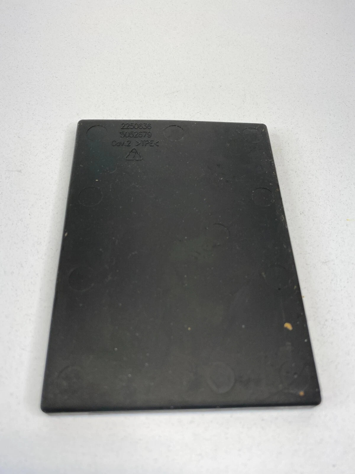 2013 CHEVROLET MALIBU CENTER CONSOLE RUBBER MAT LINER 2250636 OEM