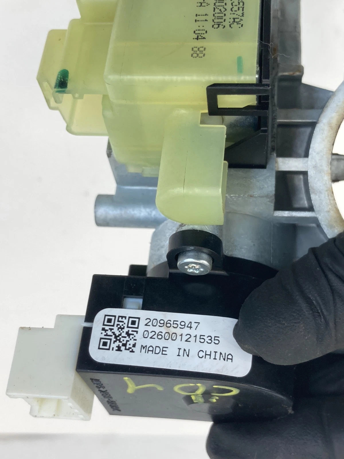 2007-2016 GMC ACADIA IGNITION SWITCH LOCK CYLINDER W/KEY IMMOBILIZER 22739738