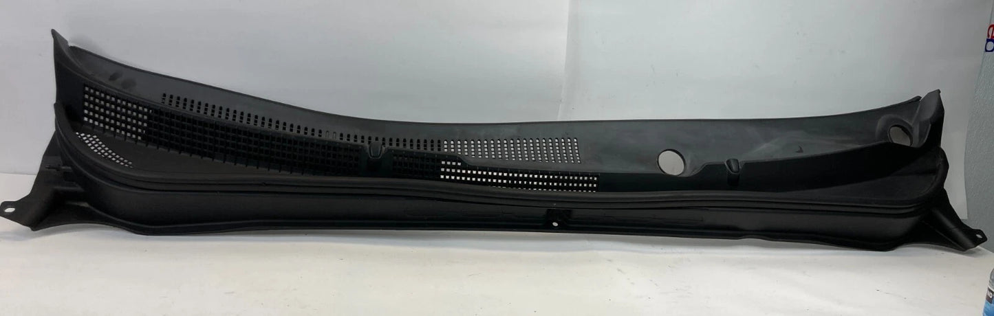 2011-2014 HYUNDAI SONATA FRONT WINDSHIELD COWL GRILLE VENT PANEL 86150-3S000 OEM