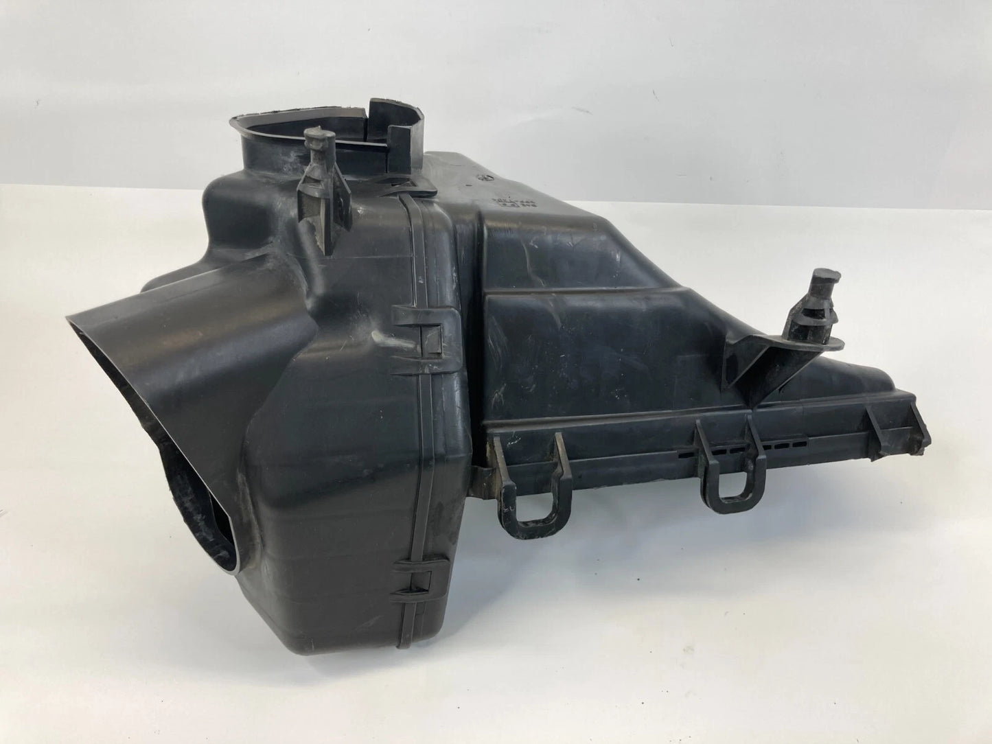 02-06 NISSAN ALTIMA AIR INTAKE CLEANER FILTER HOUSING BOX LOWER BASE SECTION OEM
