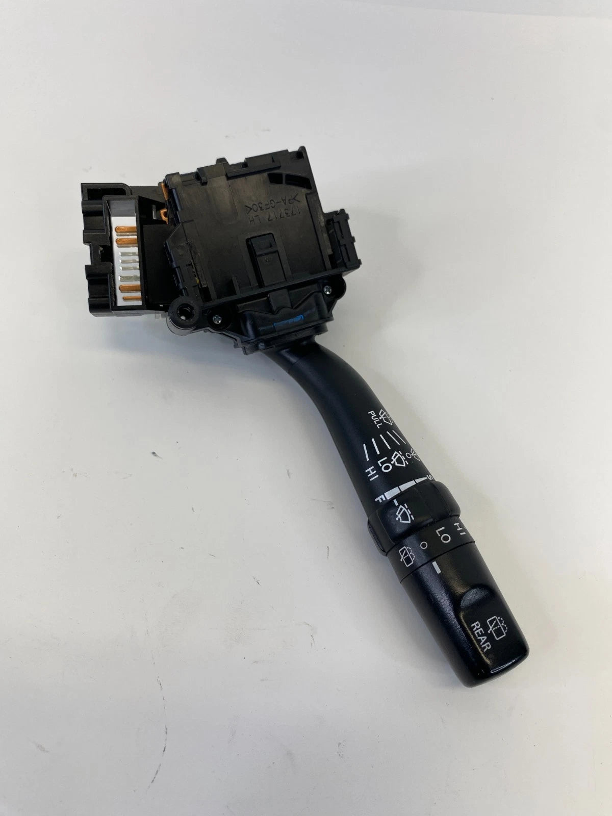 07-10 TOYOTA SIENNA STEERING COLUMN FRONT & REAR WINDSHIELD WIPER CONTROL SWITCH