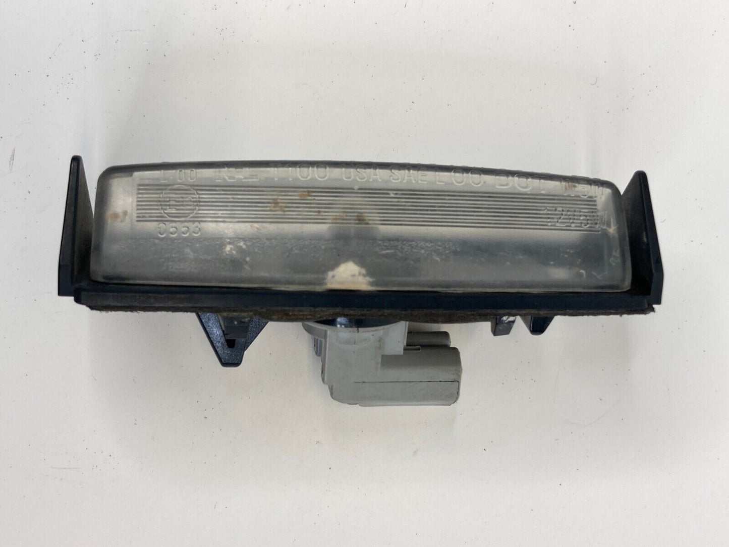 2004-2006 Lexus RX330 98-05 GS300 Rear Trunk License Plate Light Lamp Trim Panel