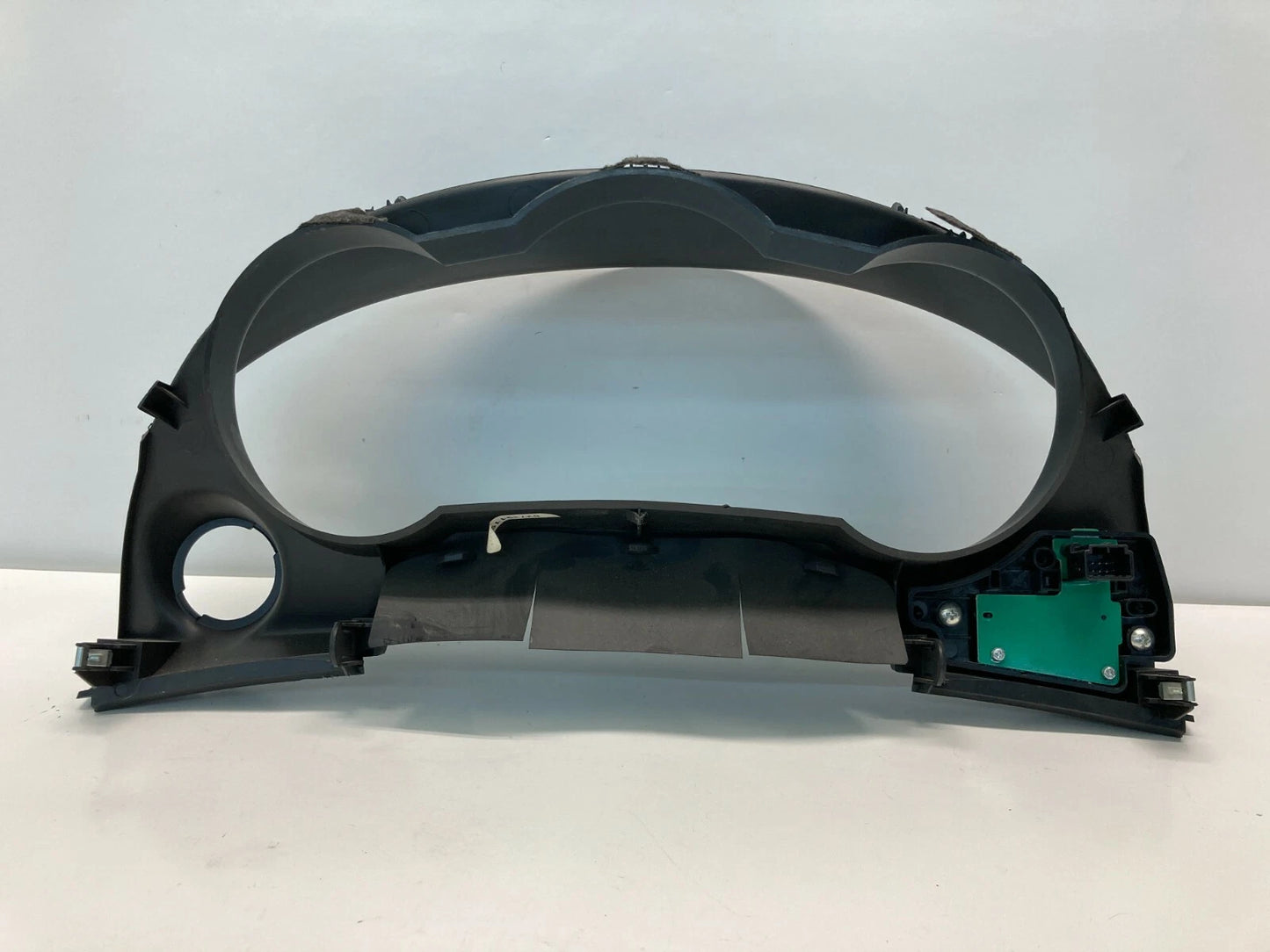 07-13 NISSAN ALTIMA SPEEDOMETER DASH CLUSTER PANEL BEZEL COVER TRIM 68240-JA00A