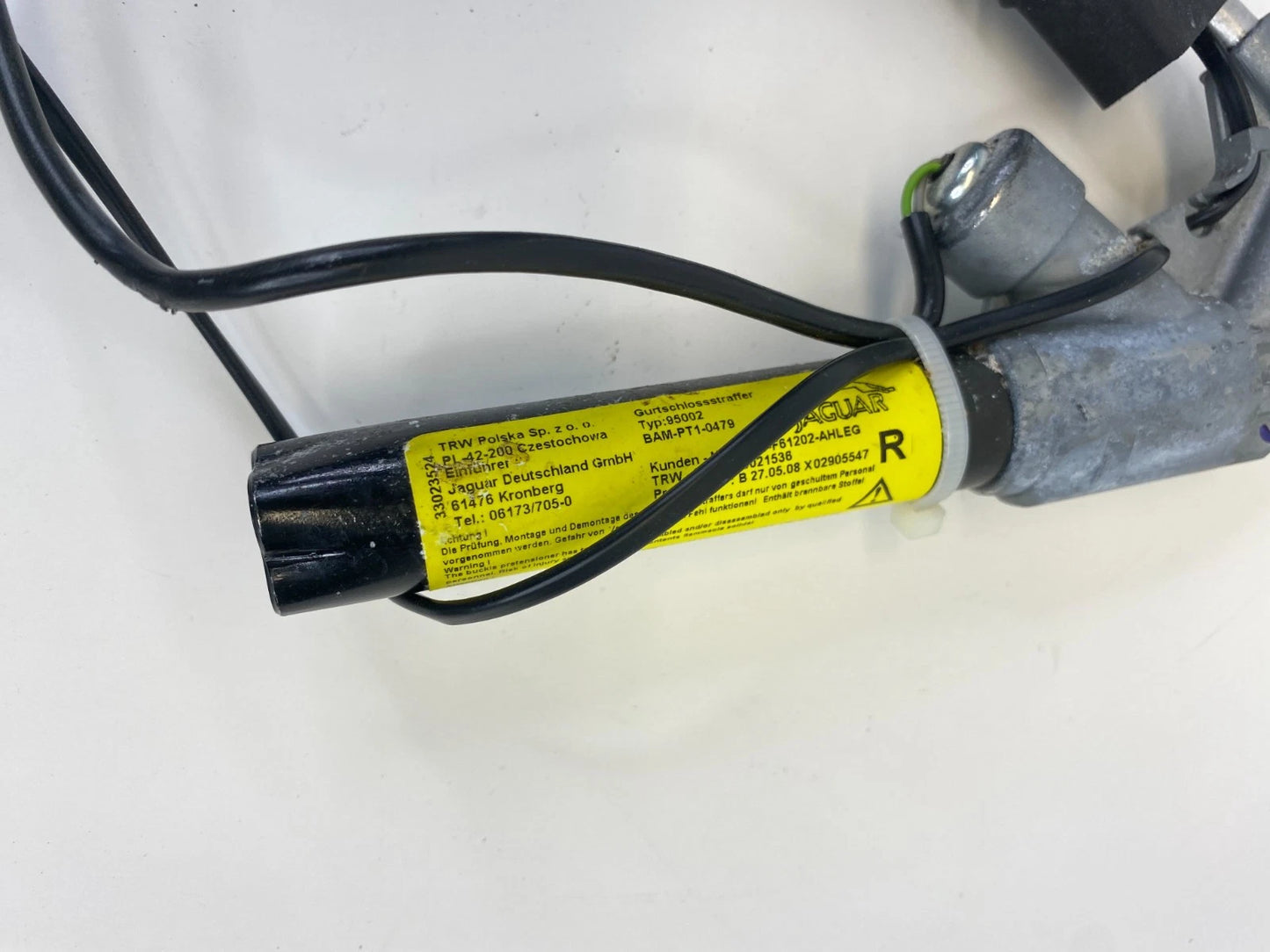 2009 Jaguar XF 03-08 S-Type 04-09 XJ8 Right Passenger Side Seat Belt Buckle OEM