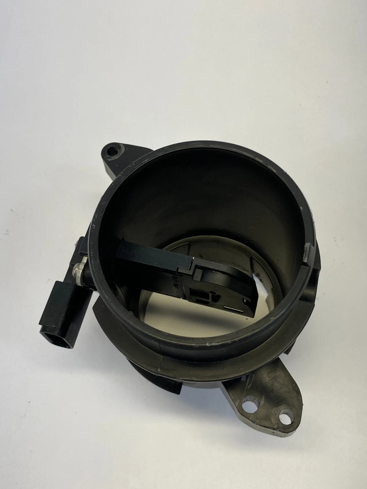 2012-2018 FORD FOCUS 2.0L MASS AIR FLOW MAF SENSOR TUBE HOUSING OEM BV61-9B642-A