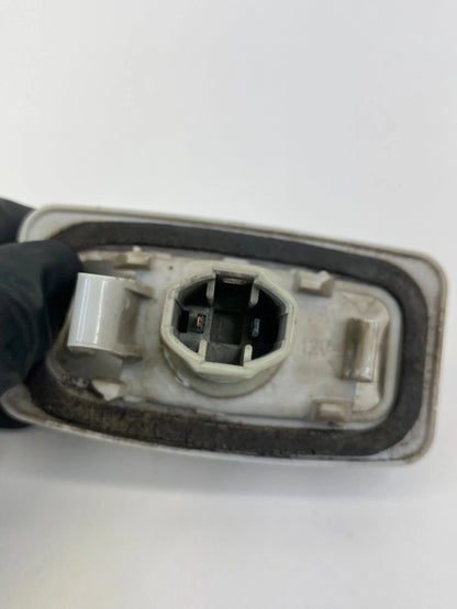 03 04 05 06 07 08 TOYOTA COROLLA REAR BACK TRUNK LICENSE PLATE LAMP LIGHT OEM