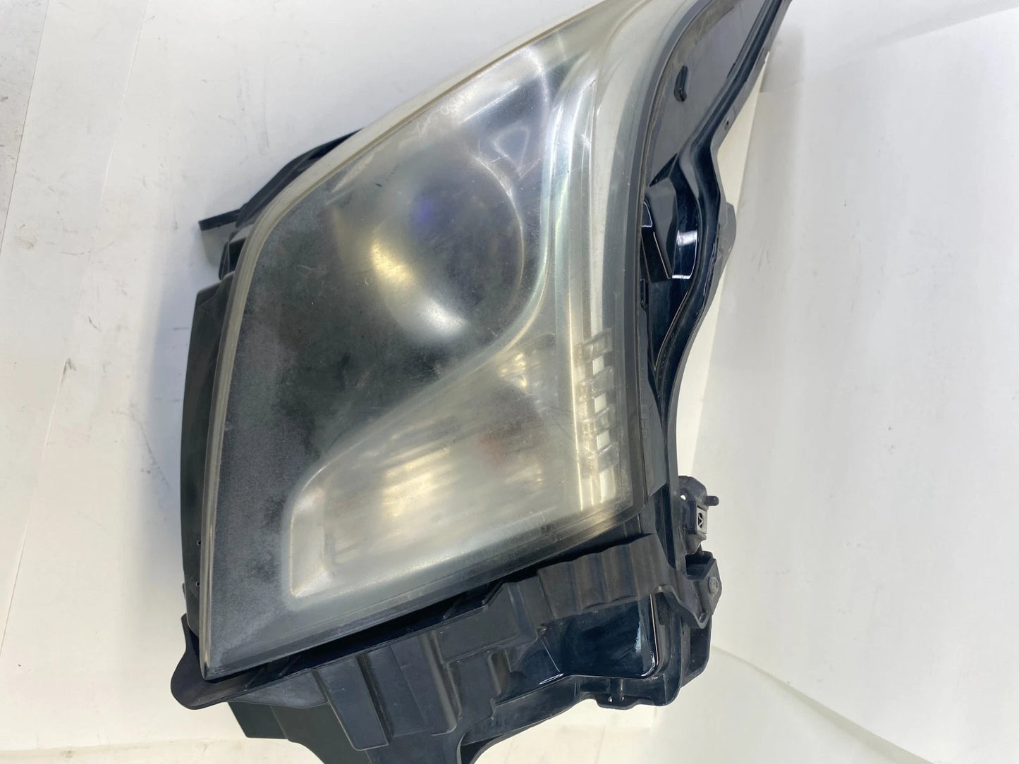 2013-2019 CADILLAC ATS FRONT LEFT SIDE HALOGEN HEADLIGHT HEADLAMP ASSY 23119391
