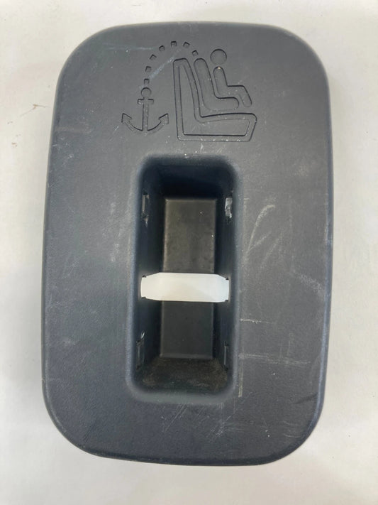 2010 2011 10 11 KIA SOUL REAR CHILD SEAT ANCHOR CAP LID TRIM BEZEL 893912K020