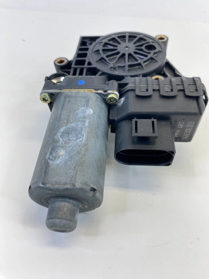 1998-2004 AUDI A6 QUATTRO REAR RIGHT SIDE DOOR POWER WINDOW MOTOR 0130821785 OEM