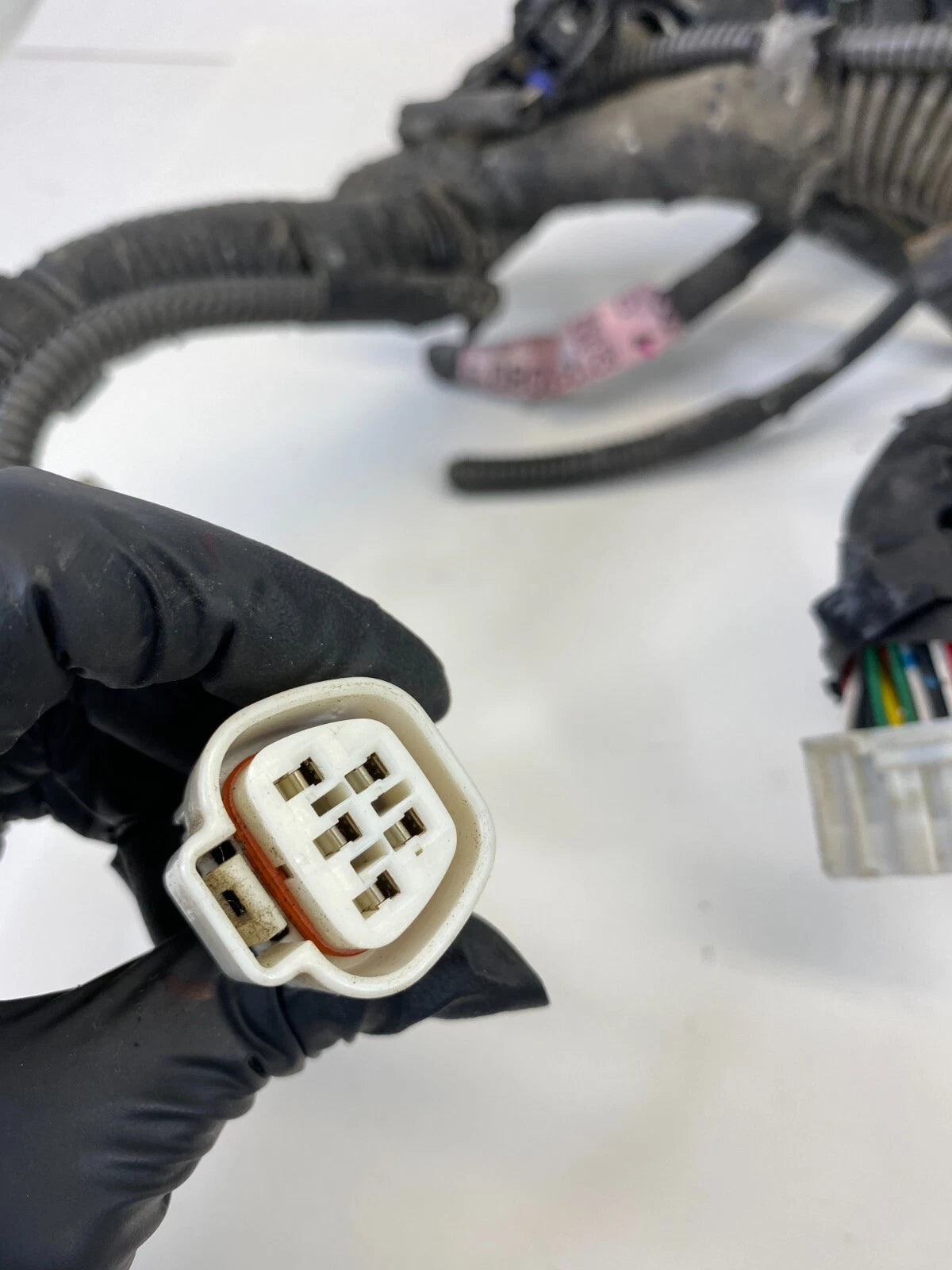 2004-2009 TOYOTA PRIUS 1.5L A/T ENGINE FUSE BOX RELAY BLOCK W/ SMALL FUSE OEM