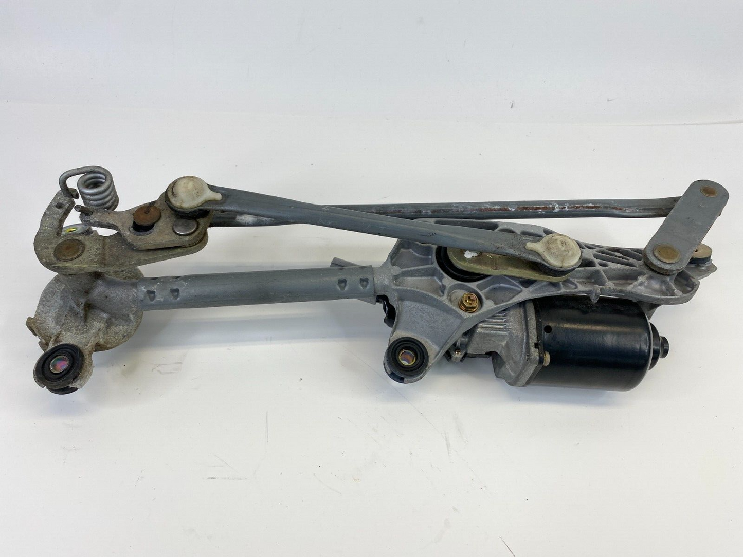 2005 06 07 08 09 2010 Scion tC Front Windshield Wiper Motor 85110-21080 OEM