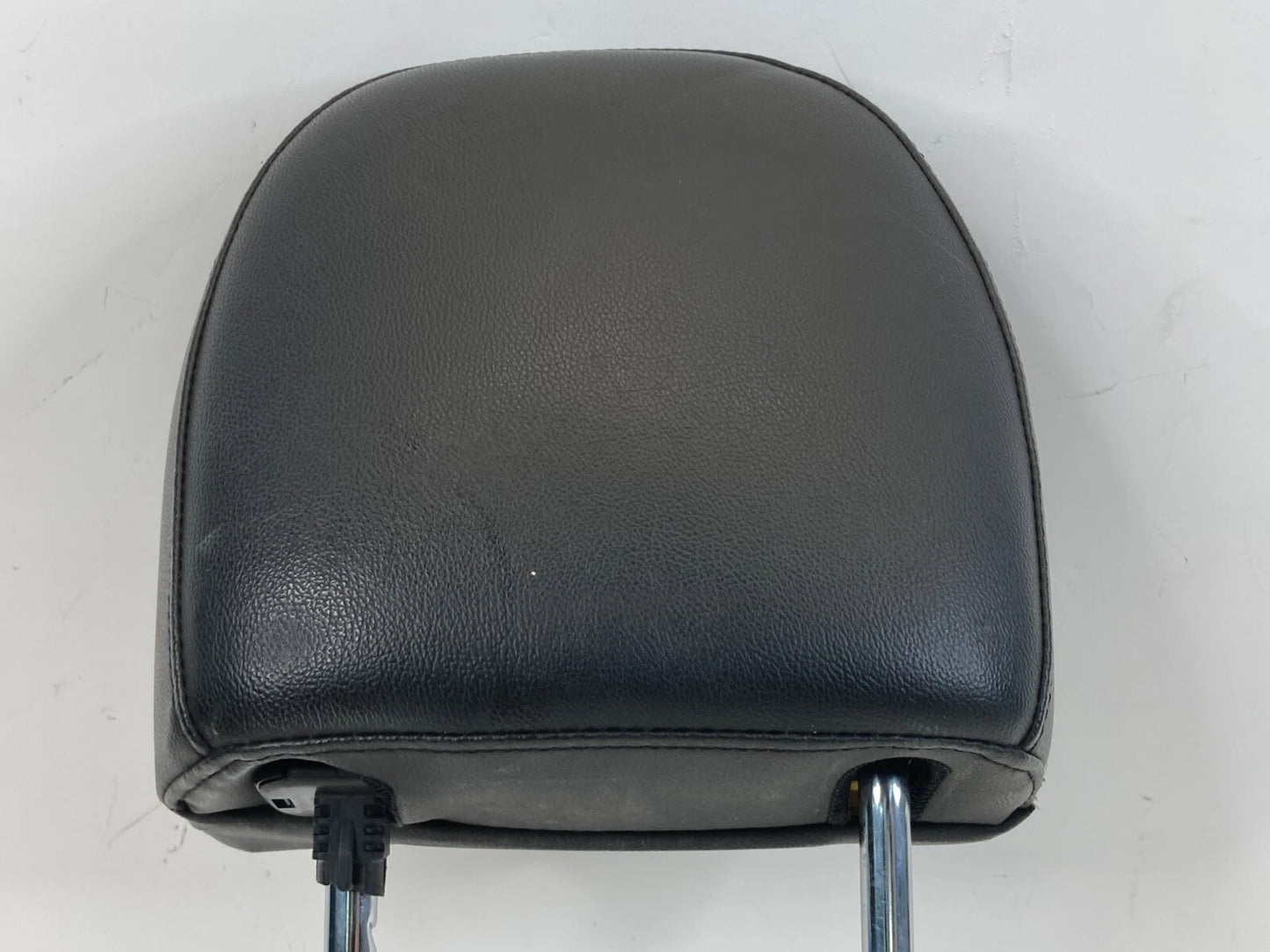 2014-2019 KIA SOUL FRONT LEFT DRIVER SIDE SEAT HEADREST ASSEMBLY BLACK OEM