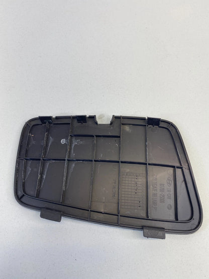 2010-2015 HYUNDAI TUCSON REAR RIGHT TAILGATE LAMP ACCESS COVER CAP 81788-2S000