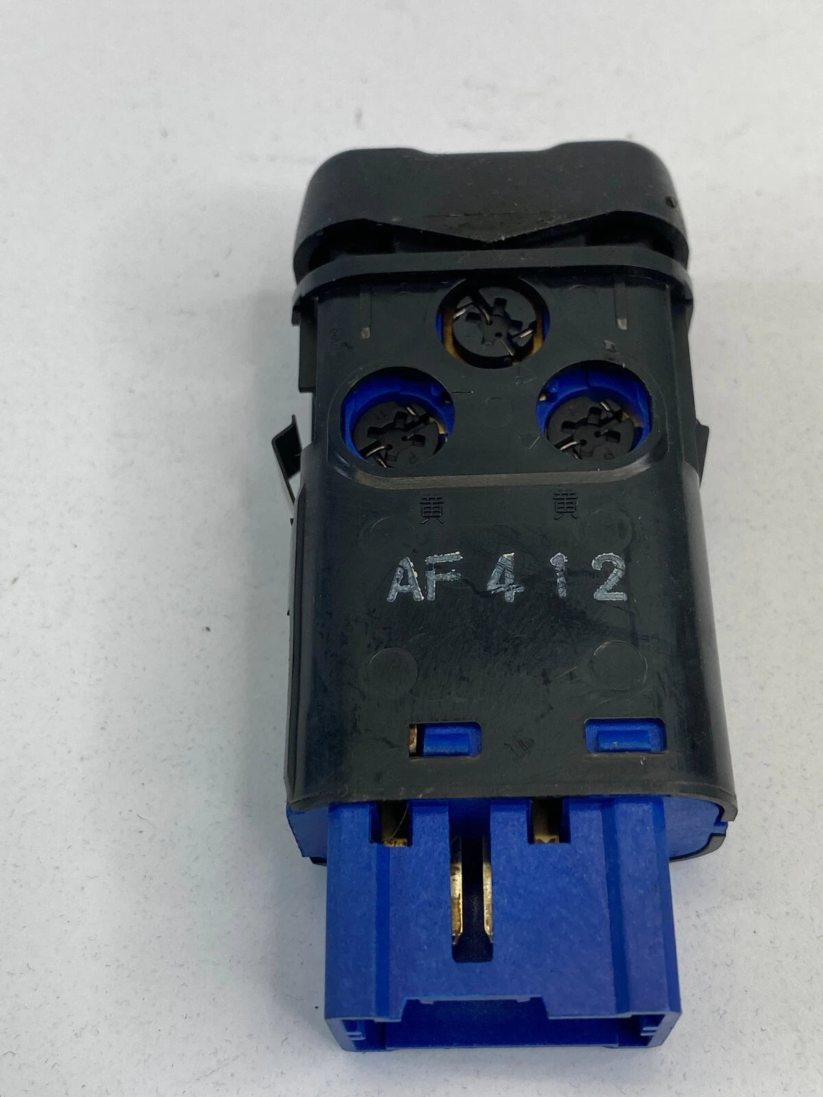 2004 2005 HONDA PILOT EX SUV 4-DR FRONT RIGHT HEATED CONTROL SWITCH ASSEMBLY OEM