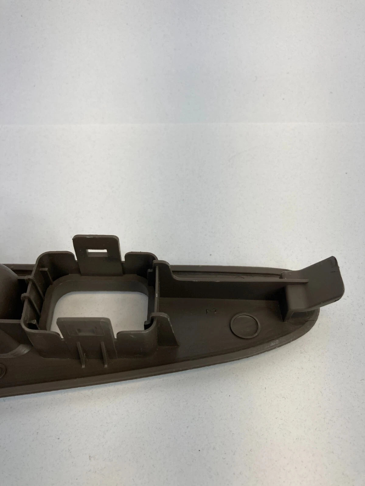 1998-2001 NISSAN ALTIMA FRONT RH WINDOW SWITCH COVER BEZEL PANEL OEM 80960-0Z800