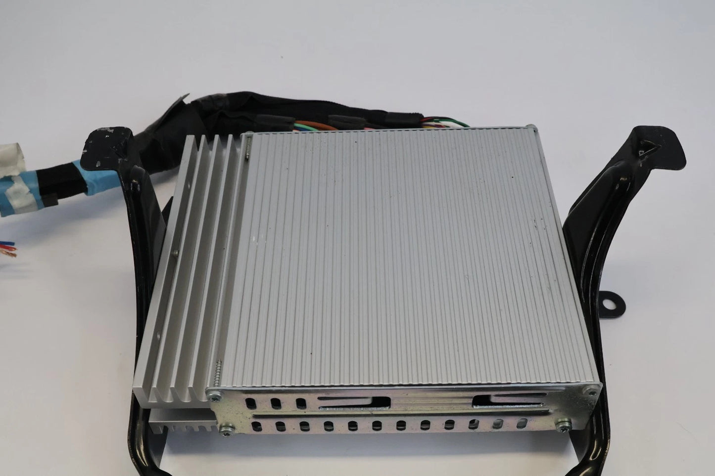 2010 2011 2012 TOYOTA PRIUS RADIO AUDIO AMPLIFIER AMP HARMAN BECKER 82680-0W621
