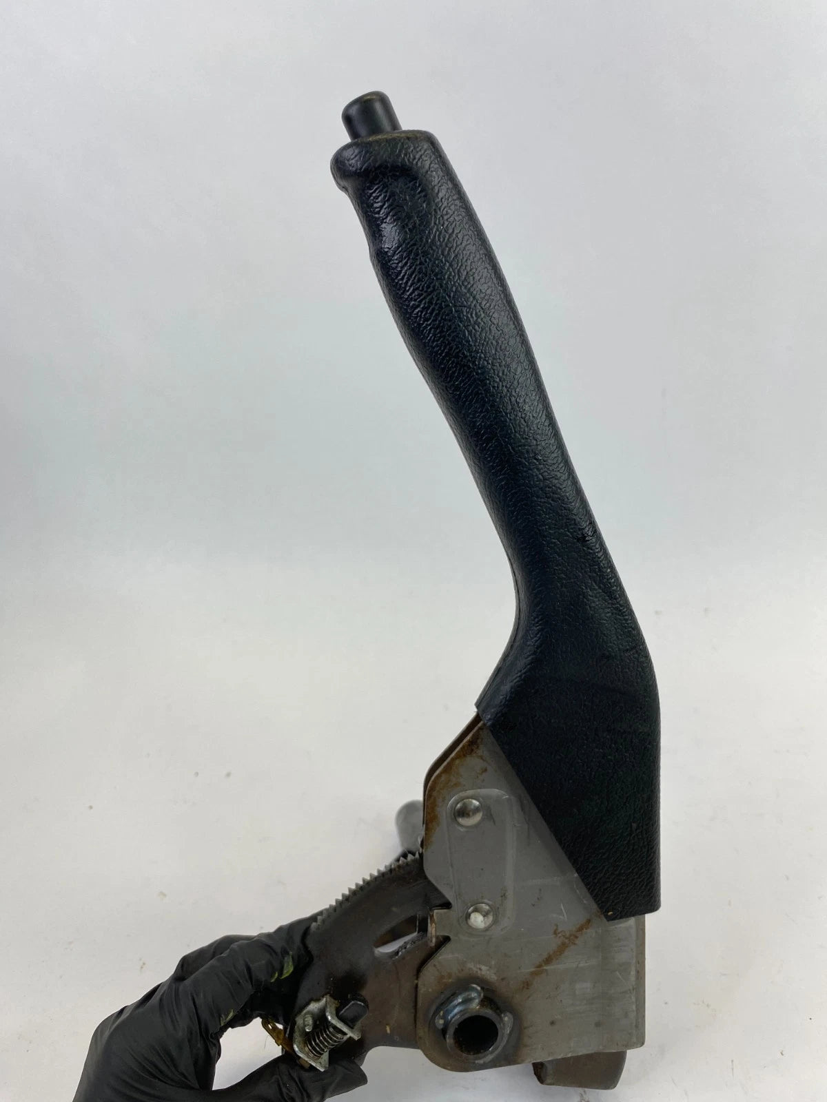 1998-2002 ISUZU TROOPER EMERGENCY PARKING HAND BRAKE LEVER HANDLE ASSEMBLY OEM