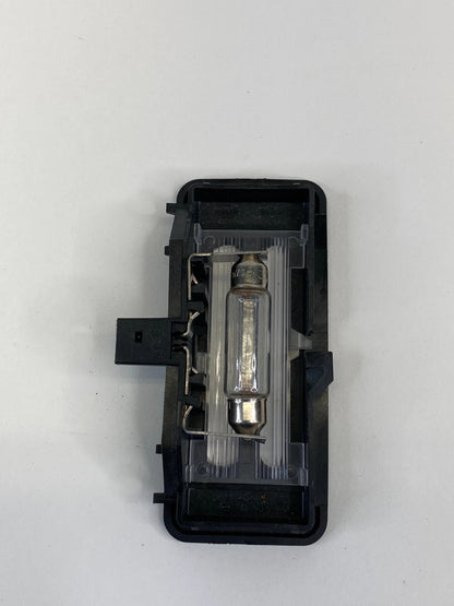 06-10 BMW 550I FRONT RIGHT PASSENGER SIDE INNER SUNVISOR VANITY LIGHT LAMP OEM