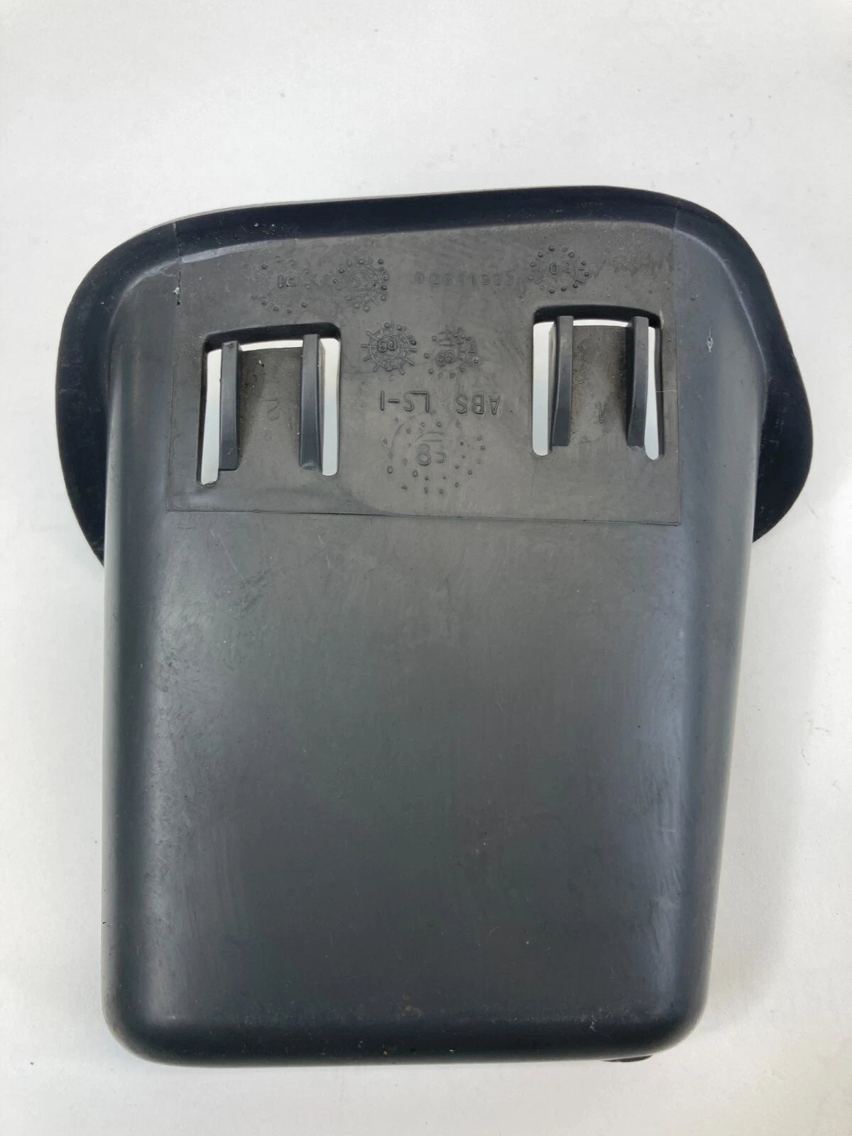 1999-2005 PONTIAC GRAND AM LEFT LH DRIVER SIDE DASH COIN HOLDER POCKET 22618808