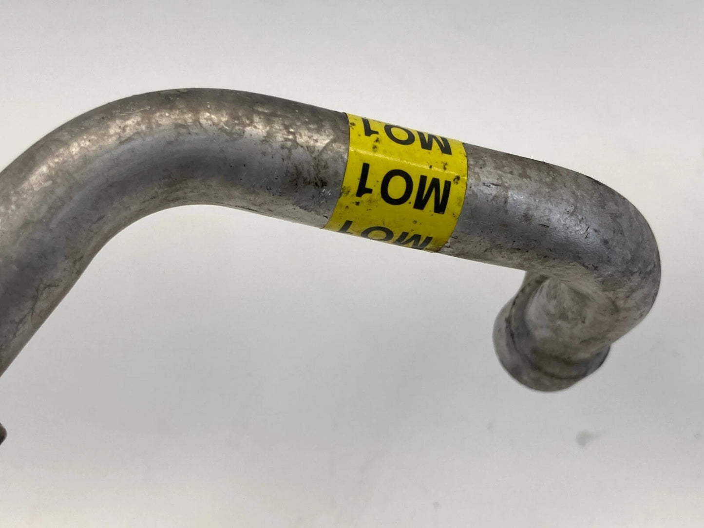 2005-2010 KIA SPORTAGE 2.0L L4 A/C REFRIGERANT DISCHARGE SUCTION HOSE LINE OEM