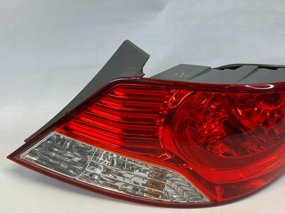 2012 2013 2014 HYUNDAI ACCENT SEDAN RIGHT PASSENGER SIDE TAIL LIGHT TAILLIGHT