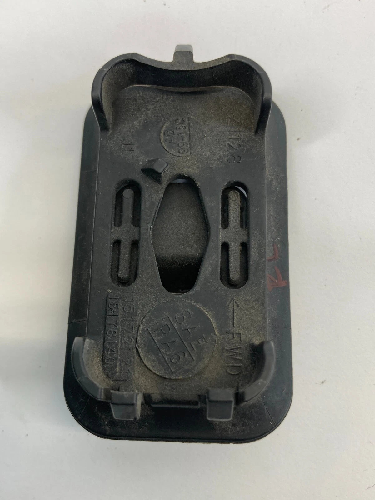 2000-2006 CHEVROLET TAHOE REAR LEFT SIDE DOOR LOCK CONTROL SWITCH 15172121 OEM