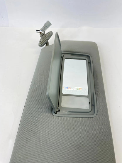 2005-2010 HONDA ODYSSEY PASSENGER RIGHT SIDE SUN VISOR SUNVISOR SHADE OEM