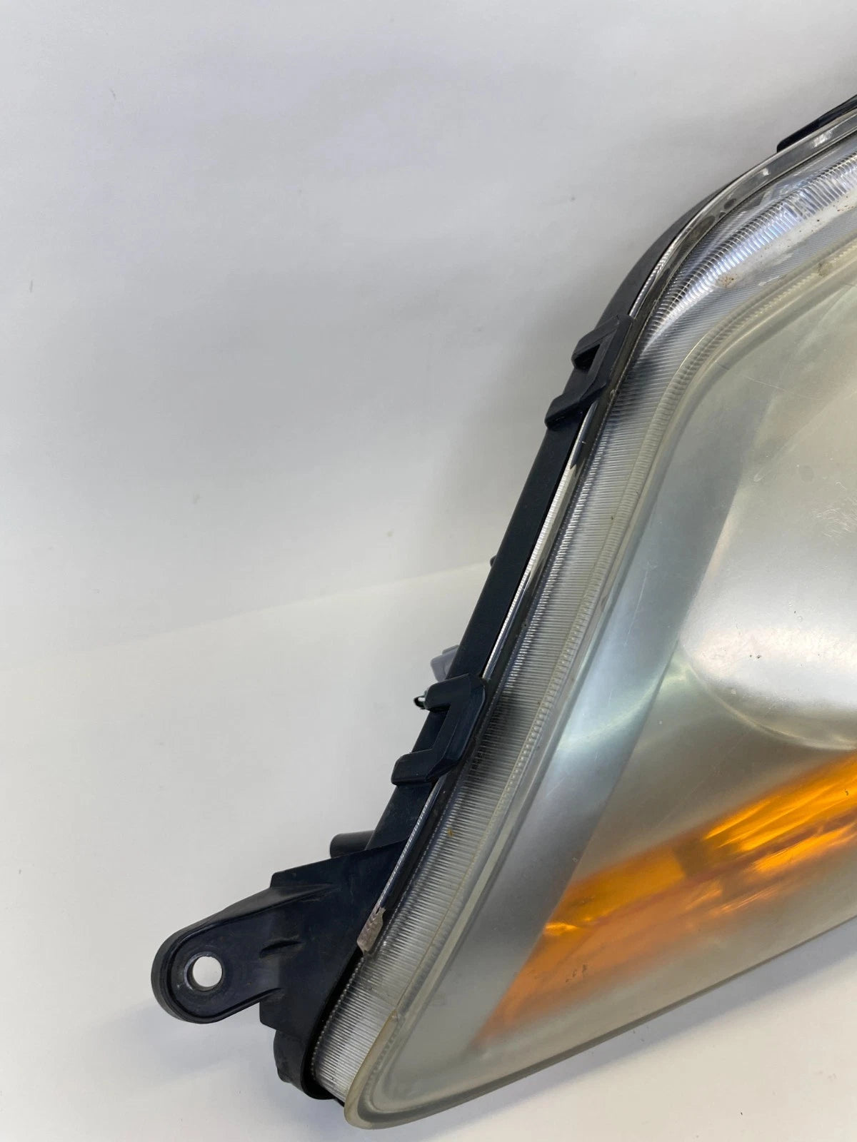 2006-2009 TOYOTA PRIUS RIGHT PASSENGER RH SIDE HEADLIGHT HALOGEN HEADLAMP OEM