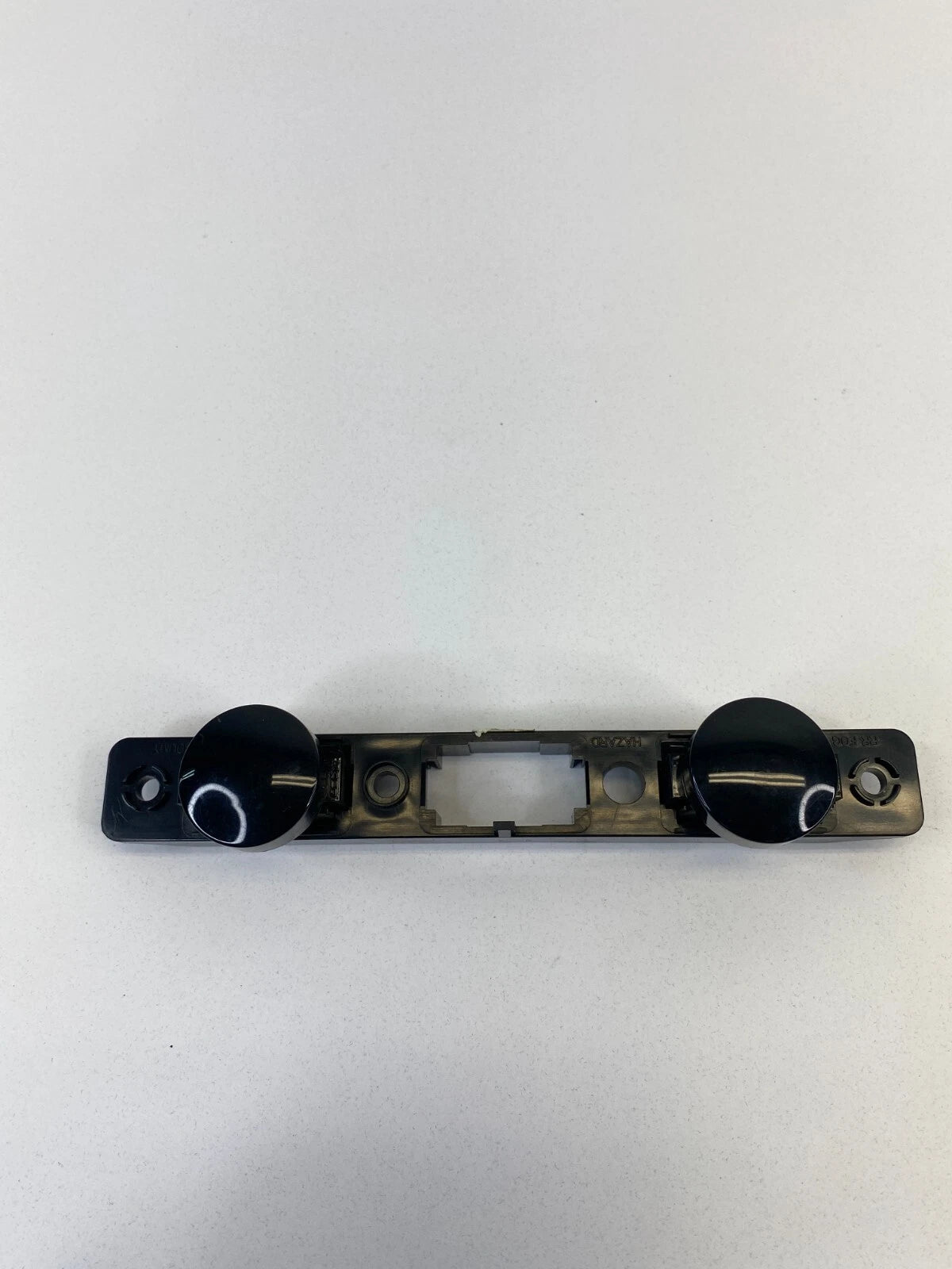 2006 CHEVY CHEVROLET AVEO CENTER DASH DASHBOARD BUTTONS COVER BEZEL TRIM OEM