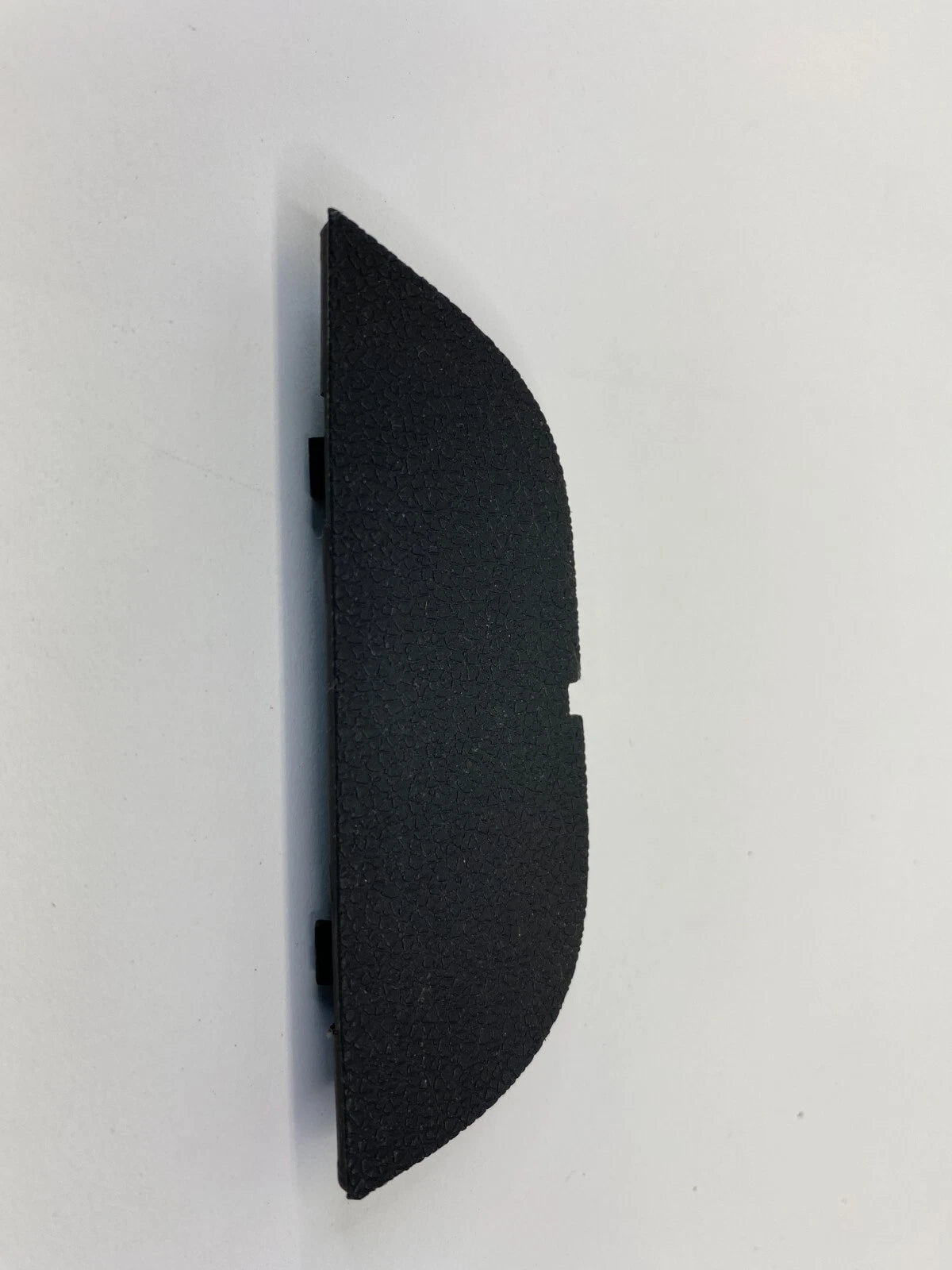 2009-2012 CHEVROLET TRAVERSE FRONT RIGHT DOOR ARMREST CAP COVER OEM 15948053