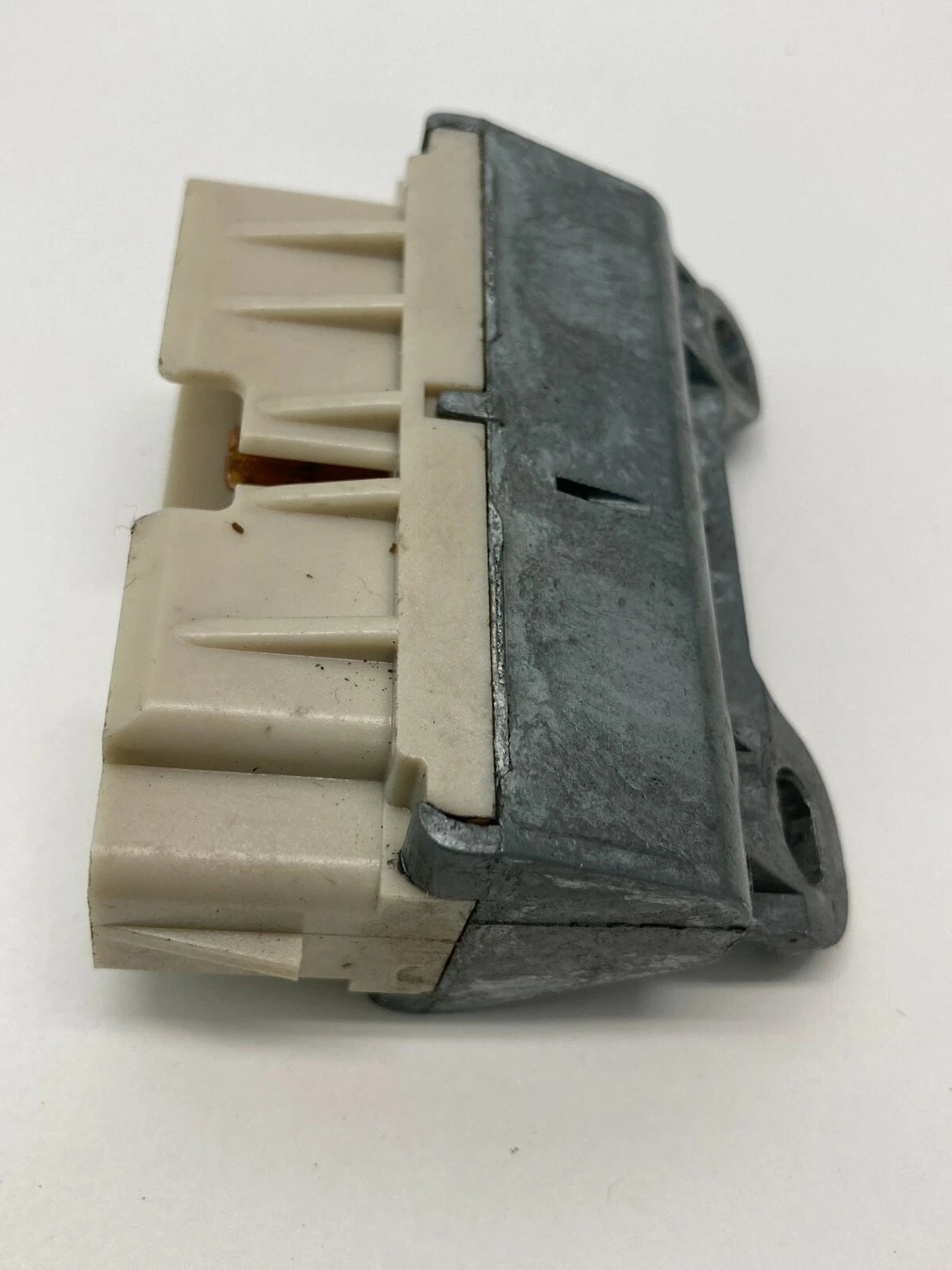 1987 MERCURY GRAND MARQUIS IGNITION SWITCH STARTER CONTROL MODULE E6EC11572-AA