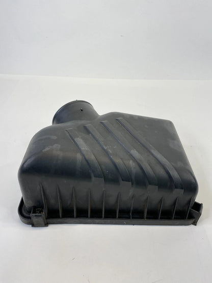 04-09 KIA SPECTRA AIR INTAKE FILTER BOX UPPER TOP COVER HOUSING 28111-2F200 OEM