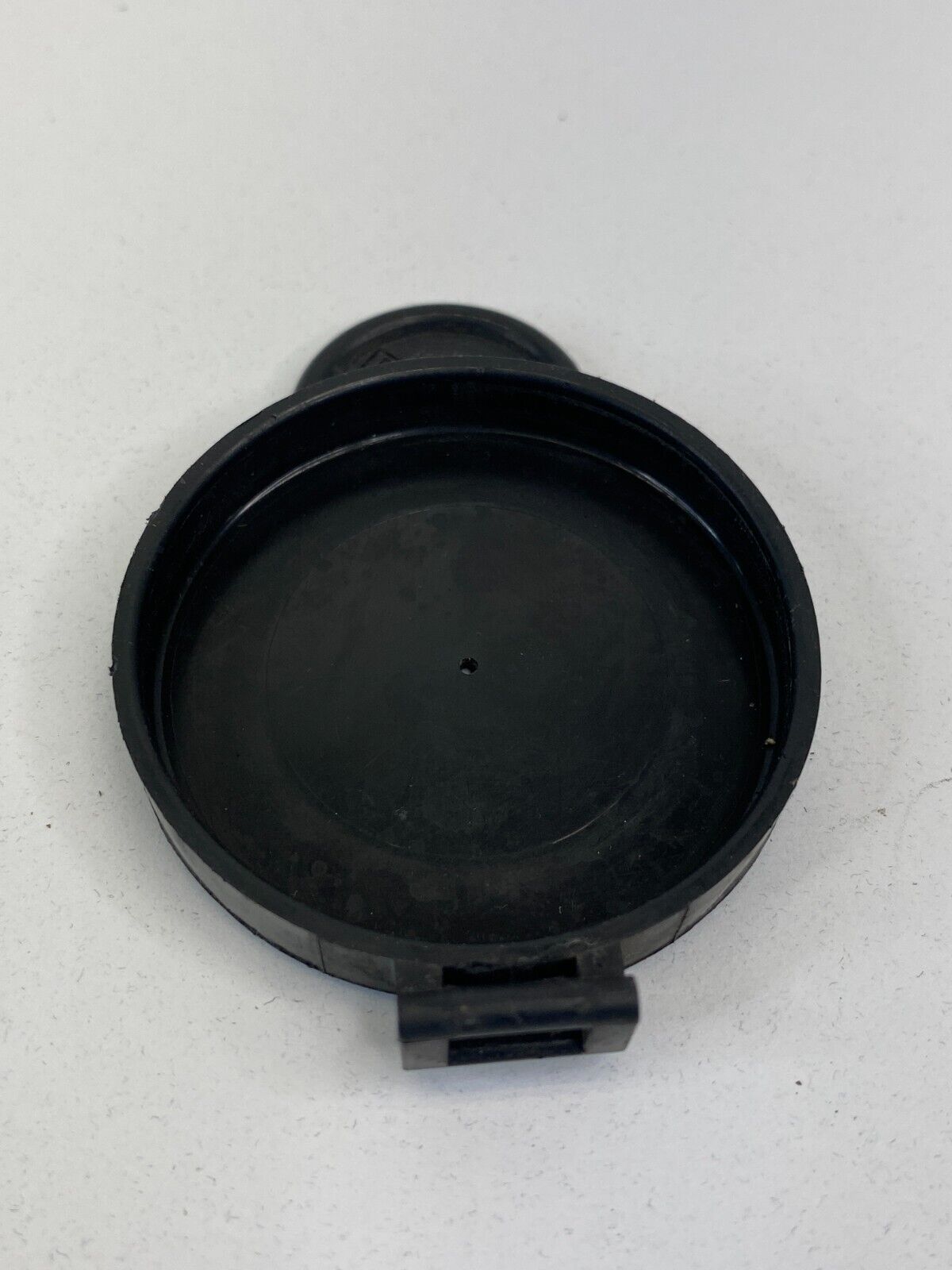 1997-2001 Toyota Camry Engine Compartment Wiper Washer Fluid Reservoir Tank Cap