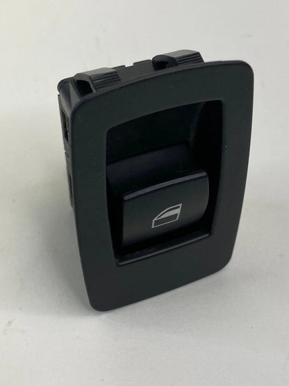 2008-2010 BMW 550I FRONT RIGHT SIDE DOOR POWER WINDOW SWITCH BUTTON 9113773 OEM