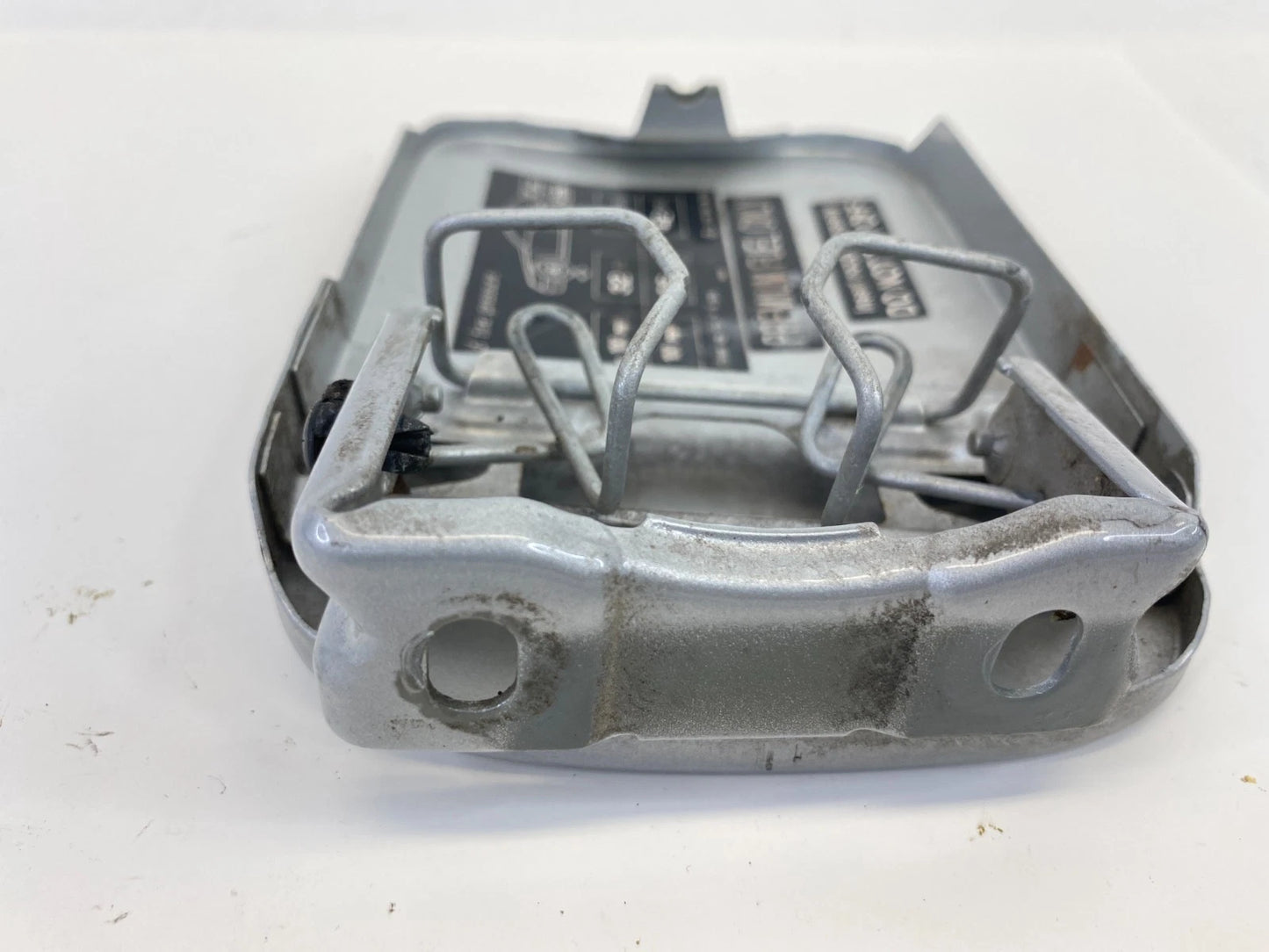 1998-2002 MERCEDES-BENZ E430 FUEL FILLER TANK DOOR GAS LID COVER A2105840839 OEM