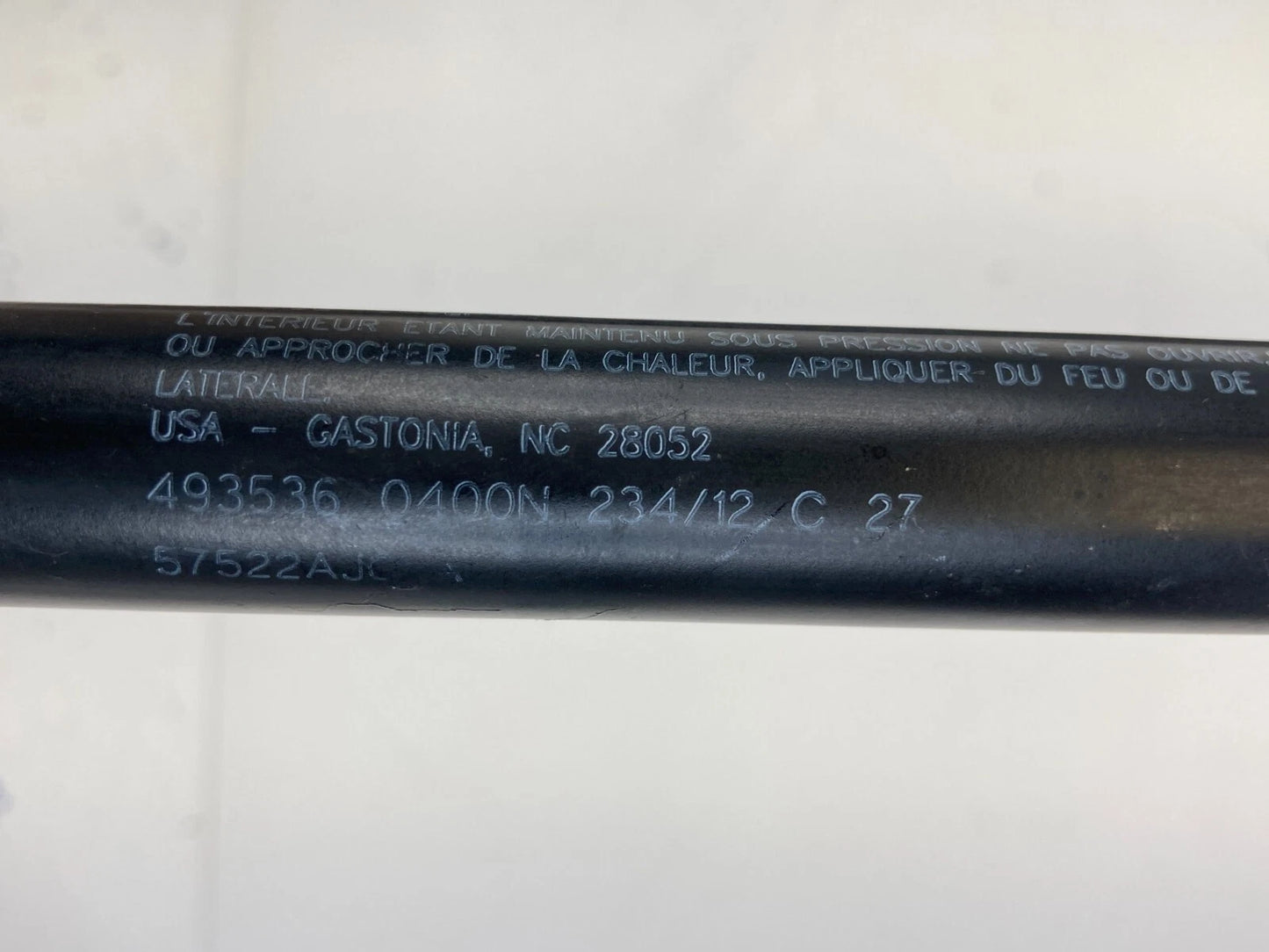 2010-2014 SUBARU LEGACY REAR LIFTGATE SHOCK STRUT SUPPORT SET PAIR 57522AJ0 OEM
