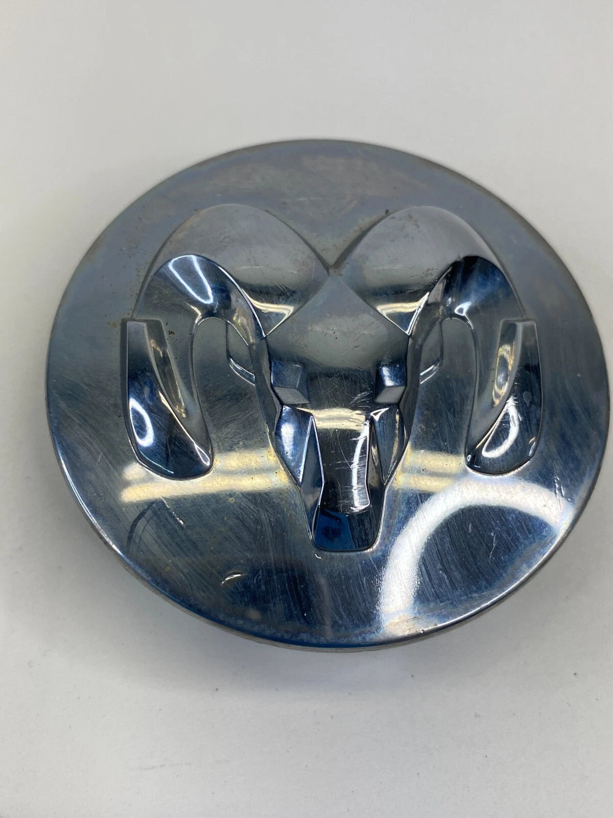 08-14 DODGE AVENGER 05-11 DAKOTA WHEEL HUBCAP CENTER CAP HUB CAP 52110398AA OEM