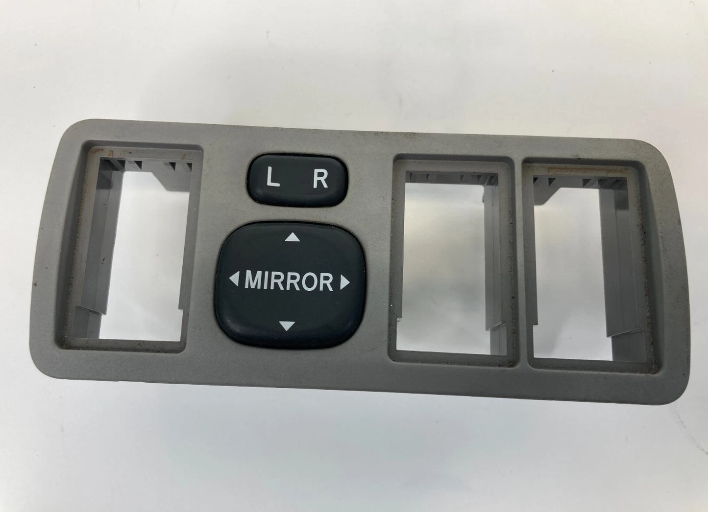 2003-2008 TOYOTA COROLLA POWER MIRROR CONTROL SWITCH W BEZEL GRAY 183574