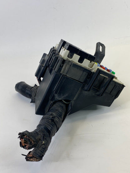 2011 2012 2013 Ford Fiesta 1.6L Engine Fuse Relay Box Junction Block OEM