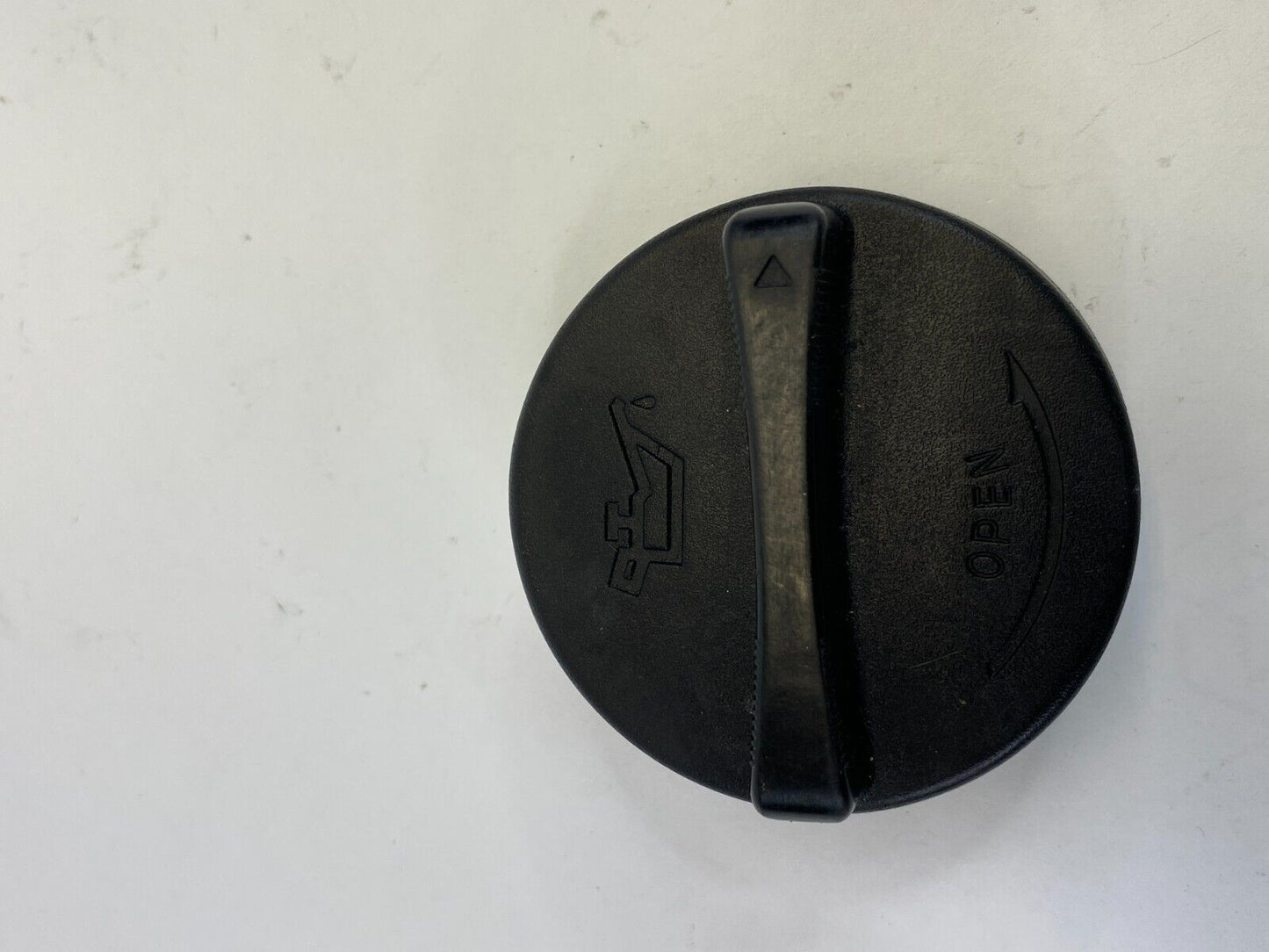 2004-2008 Kia Spectra 05-08 Kia Spectra5 2.0L L4 Engine Oil Filler Cap Lid Cover