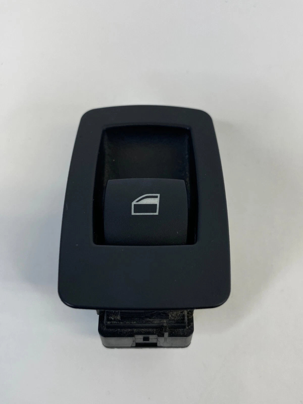 2006 BMW 330XI POWER WINDOW SWITCH CONSOLE BLOCK REAR LEFT OEM FACTORY 15939900