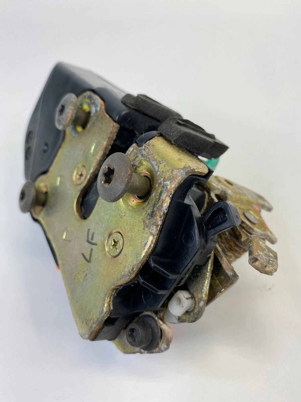 2005-2010 CHRYSLER 300 06-08 MAGNUM FRONT LEFT DRIVER DOOR LOCK LATCH ACTUATOR